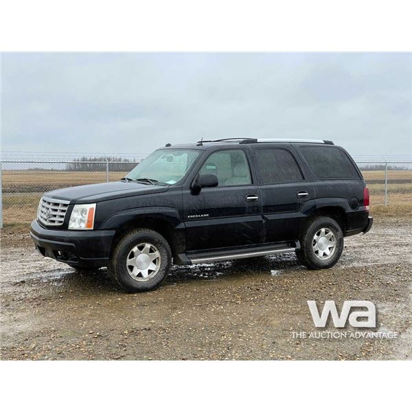 2004 CADILLAC ESCALADE 4 DOOR SUV