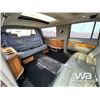 Image 13 : 1993 LINCOLN 8 PASSENGER LIMOUSINE