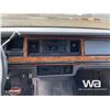 Image 9 : 1993 LINCOLN 8 PASSENGER LIMOUSINE