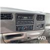 Image 9 : 1999 FORD F450 DUMP TRUCK