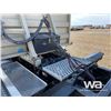 Image 26 : 2018 WESTERN STAR 4900SA TRI DRIVE SLEEPER TRUCK