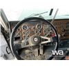 Image 10 : 2000 PETERBILT 379 T/A SLEEPER TRUCK TRACTOR