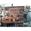 Image 9 : 2000 PETERBILT 379 T/A SLEEPER TRUCK TRACTOR