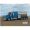 Image 1 : 2013 PETERBILT 367 TRI DRIVE SLEEPER TANK TRUCK
