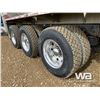 Image 25 : 2013 PETERBILT 367 TRI DRIVE SLEEPER TANK TRUCK