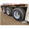 Image 27 : 2013 PETERBILT 367 TRI DRIVE SLEEPER TANK TRUCK
