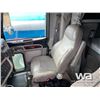 Image 7 : 2013 PETERBILT 367 TRI DRIVE SLEEPER TANK TRUCK