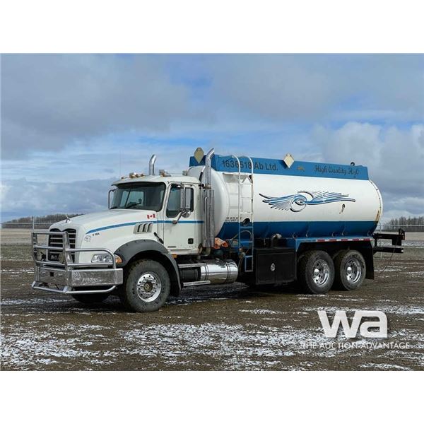 2006 MACK GRANITE CT713 T/A TANK TRUCK