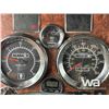 Image 11 : 2005 KENWORTH T800 TRI DRIVE DUMP TRUCK