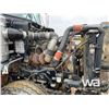 Image 13 : 2005 KENWORTH T800 TRI DRIVE DUMP TRUCK
