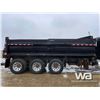 Image 20 : 2005 KENWORTH T800 TRI DRIVE DUMP TRUCK