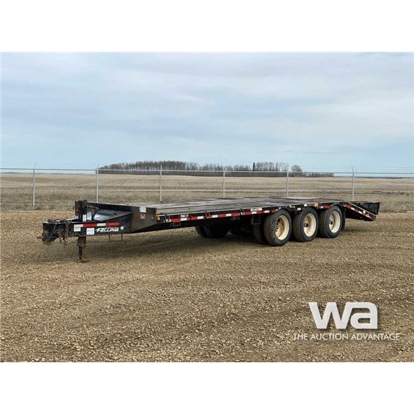 2012 FELLING 32FT. TRIDEM DUALLY EQUIPMENT TRAILER