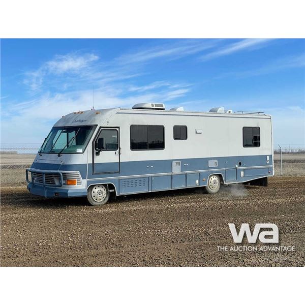 1992 CHEVROLET P30 30 FT. MOTORHOME