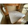 Image 13 : 2008 STREAMLITE GULF BREEZE TRAVEL TRAILER