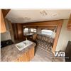 Image 6 : 2008 STREAMLITE GULF BREEZE TRAVEL TRAILER