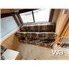 Image 7 : 2002 KUSTOM KT 250 T/A TRAVEL TRAILER