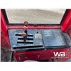 Image 9 : 1977 VERSATILE 800 4WD TRACTOR