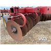 Image 14 : MASSEY FERGUSON 820 12 FT. TANDEM DISC
