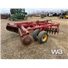 Image 3 : MASSEY FERGUSON 820 12 FT. TANDEM DISC