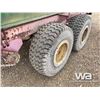 Image 13 : 6 TON T/A MANURE SPEADER