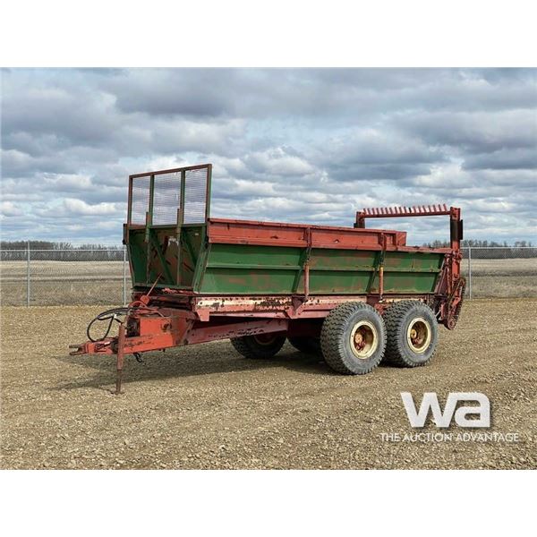 6 TON T/A MANURE SPEADER