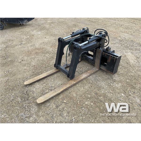 SKID STEER HYD. 60 IN. MAT GRAPPLE PALLET FORKS