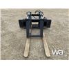Image 5 : SKID STEER HYD. 60 IN. MAT GRAPPLE PALLET FORKS