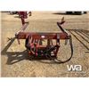 Image 5 : DEWEZE BALE HANDLER