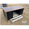 Image 2 : 3 X 5 FT. METAL DESK