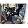 Image 6 : 2015 WESTERN STAR 4900SA TRI-DRIVE SLEEPER TRUCK