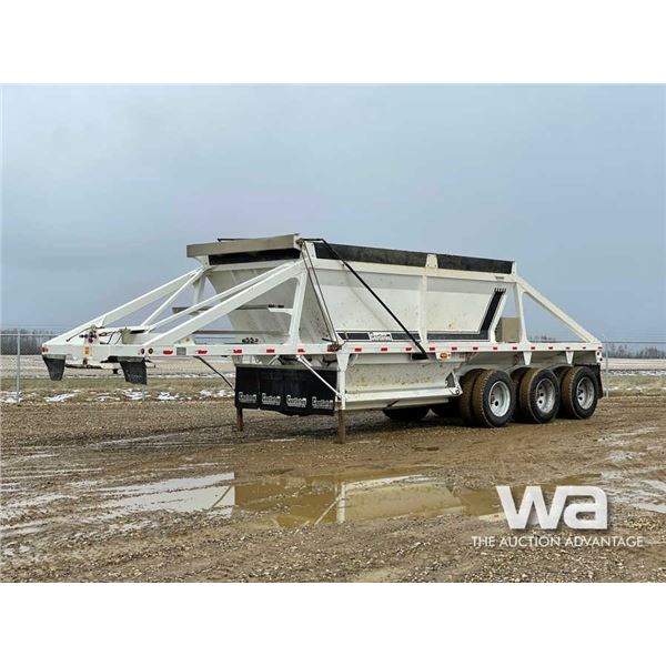 2010 CASTLETON 37 FT. TRIDEM BOTTOM DUMP TRAILER