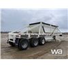 Image 3 : 2010 CASTLETON 37 FT. TRIDEM BOTTOM DUMP TRAILER