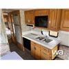 Image 14 : 1995 FLEETWOOD SOUTHWIND 30 FT. MOTORHOME