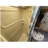 Image 17 : 1995 FLEETWOOD SOUTHWIND 30 FT. MOTORHOME
