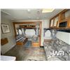 Image 6 : 2003 TRIPLE E 27.5 FT. T/A TRAVEL TRAILER