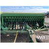 Image 8 : JOHN DEERE 9350 40 FT. HOE DRILL