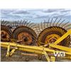 Image 13 : 6 WHEEL ROOT RAKE