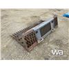 Image 4 : SKID STEER 74 IN. SKELETON BUCKET