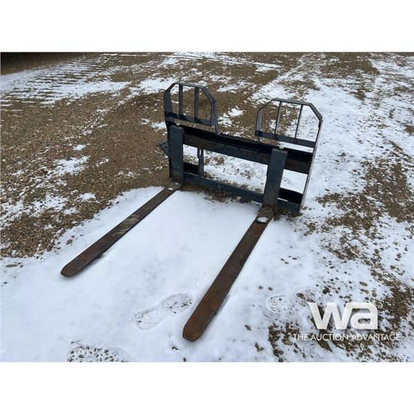 BOBCAT SKID STEER 48" PALLET FORKS