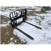 Image 2 : BOBCAT SKID STEER 48" PALLET FORKS