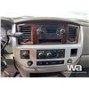 Image 9 : 2008 DODGE RAM 3500 FLATBED TRUCK