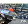 Image 11 : 2005 JOHN DEERE 332 SKID STEER LOADER
