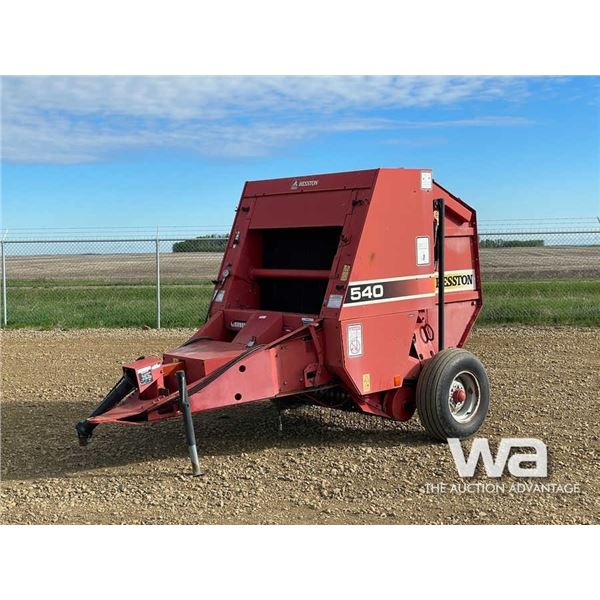 HESSTON 540 ROUND BALER