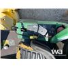 Image 8 : JOHN DEERE F935 6 FT. FRONT MOWER