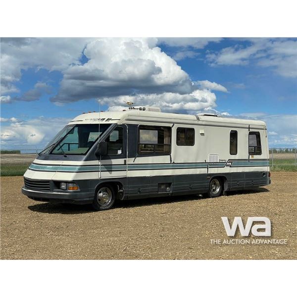 1989 CHEVROLET TRIPLE E 31 FT. MOTORHOME