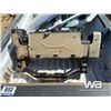 Image 5 : CHEV LONG BOX  P/U TRUCK BOX