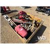 Image 2 : CHAINSAW, AIR TANK, TOW ROPE, STRAPS