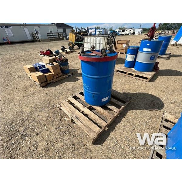 45 GALLON OIL DRUM WITH ROLLER CART