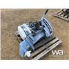 Image 4 : (2) EVINRUDE 35 OUTBOARD MOTORS
