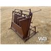 Image 1 : HI-QUAL CALF TIPPING TABLE